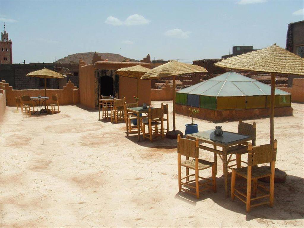 Riad Sarayas Tajda Luaran gambar