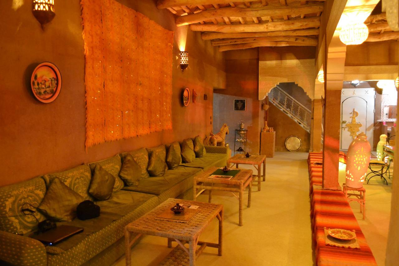Riad Sarayas Tajda Luaran gambar