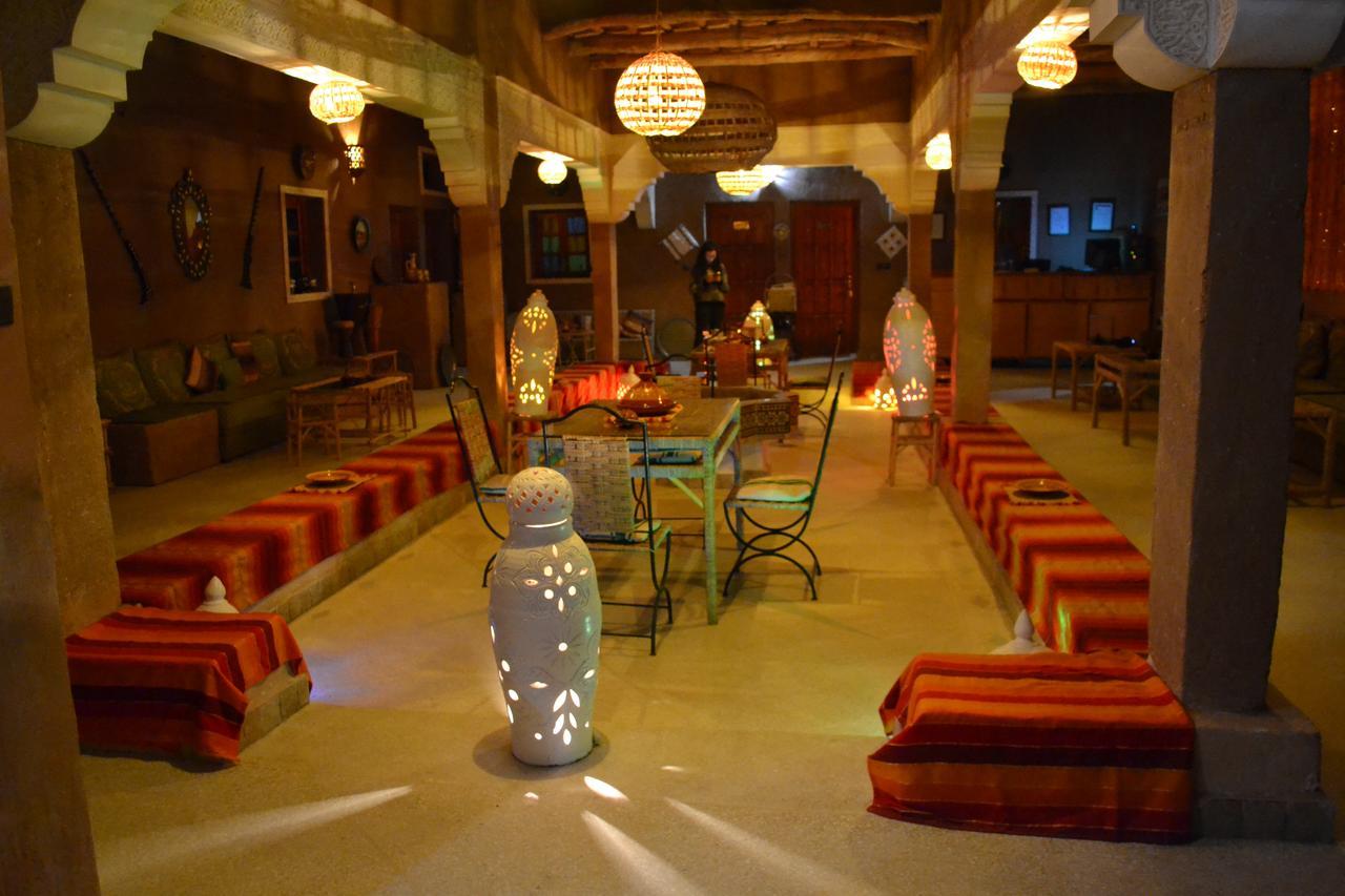 Riad Sarayas Tajda Luaran gambar