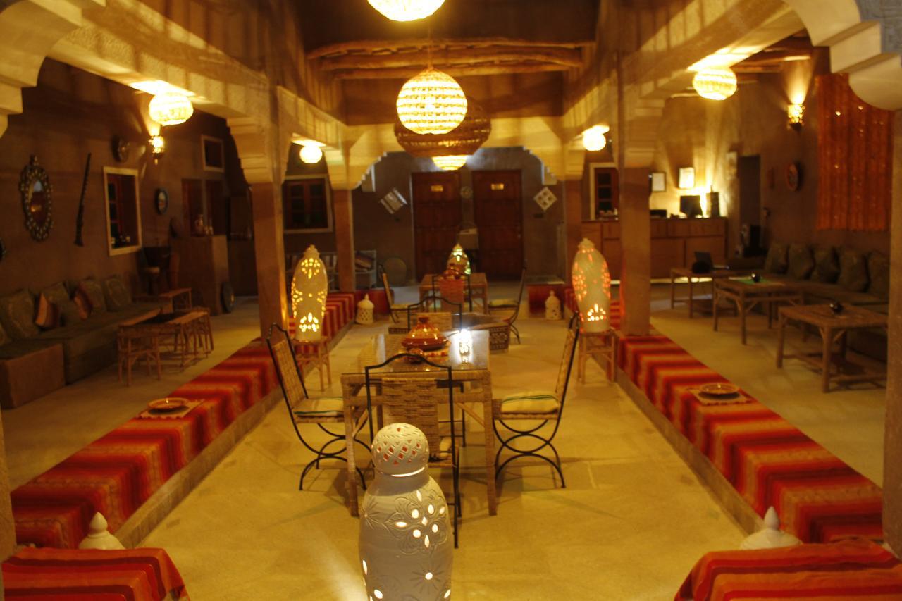 Riad Sarayas Tajda Luaran gambar