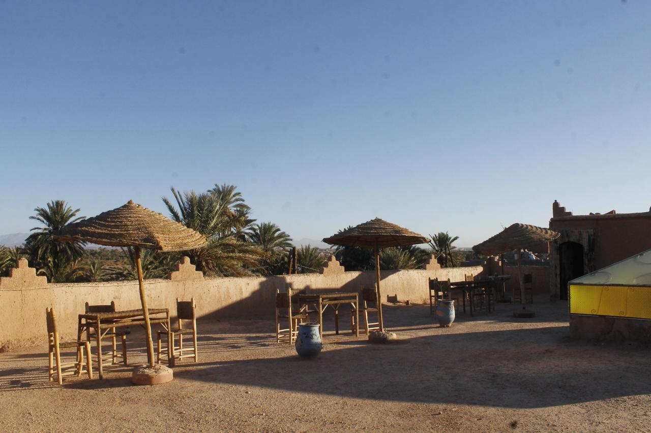 Riad Sarayas Tajda Luaran gambar