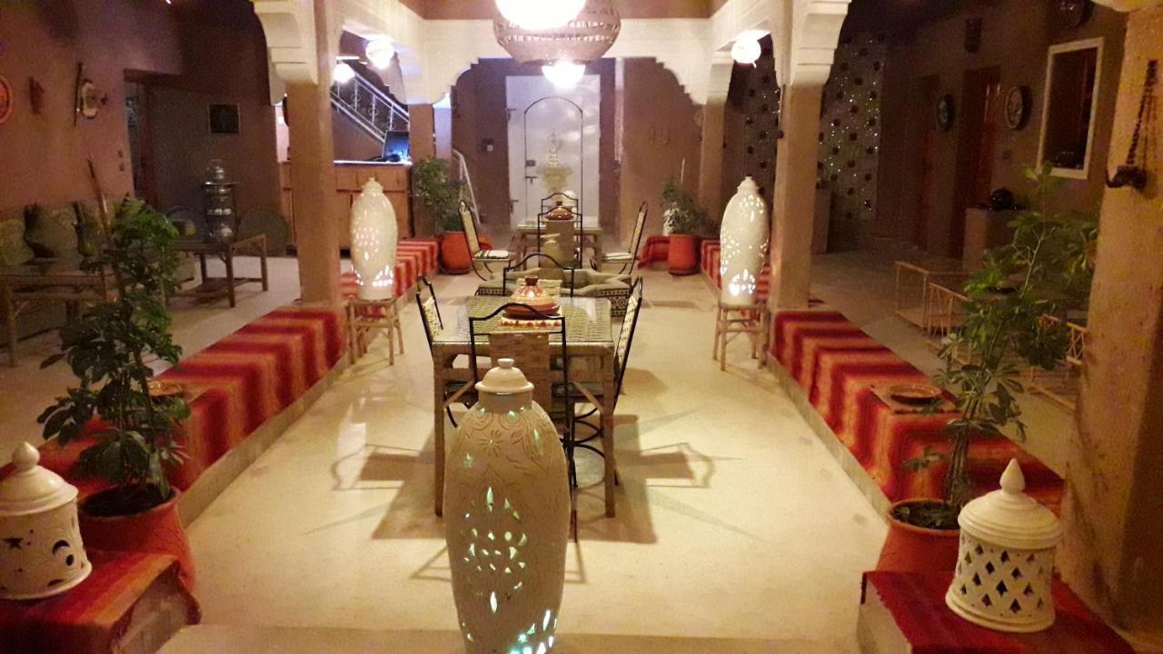 Riad Sarayas Tajda Luaran gambar