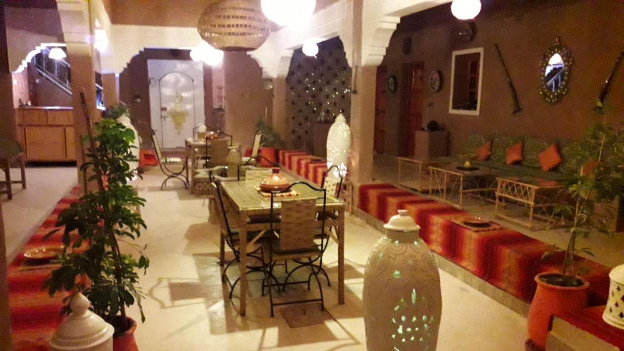 Riad Sarayas Tajda Luaran gambar