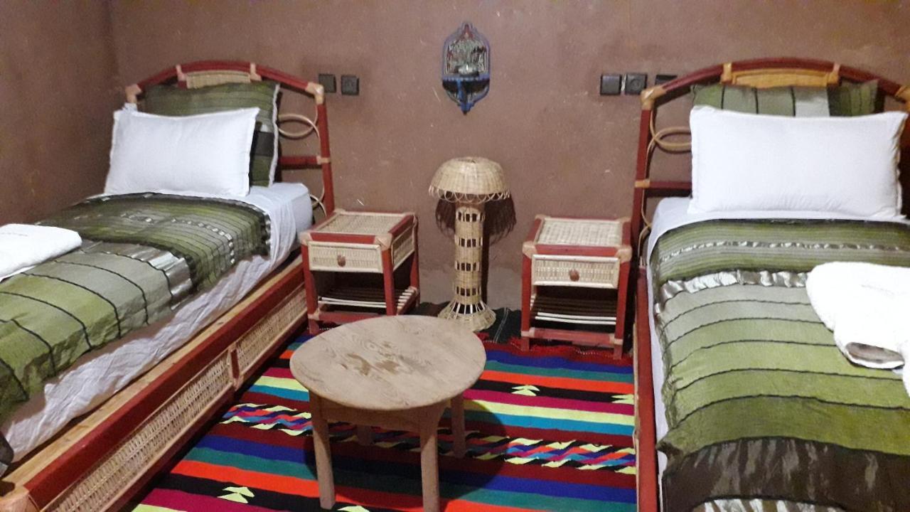 Riad Sarayas Tajda Luaran gambar
