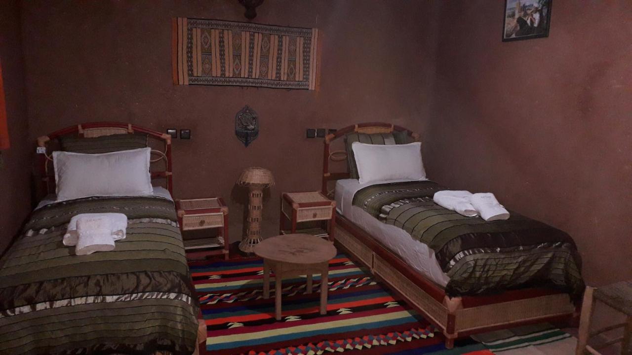Riad Sarayas Tajda Luaran gambar